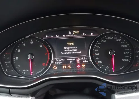 2018 Audi A4 2.0T Progressiv z USA, uszkodzony, nr VIN WAUBNAF43JA078288